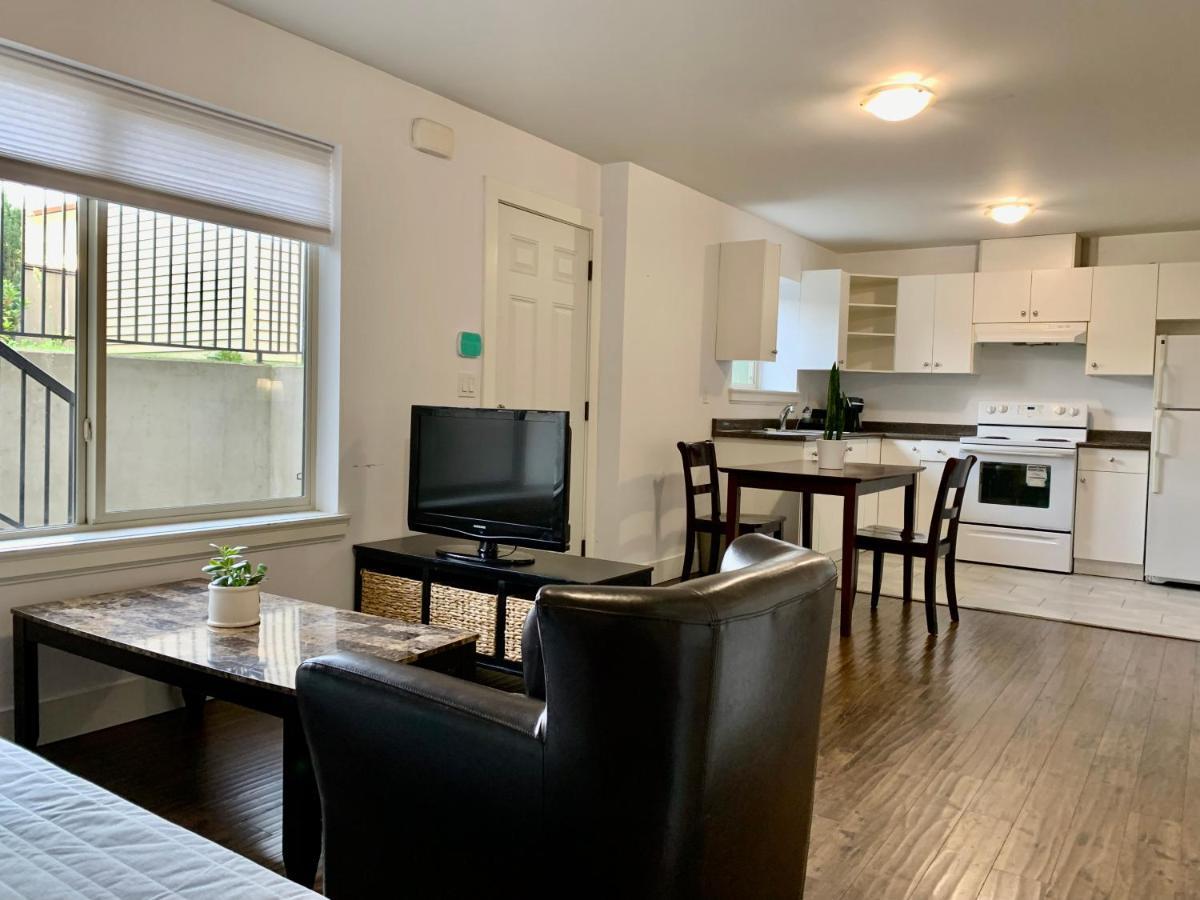 Spacious Burnaby Guest Home Zewnętrze zdjęcie